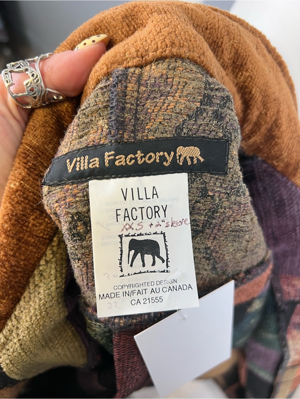 Vintage Villa Factory made in Canada Women's Jacket - Rustic Autumn Hues - Picture 7 of 10